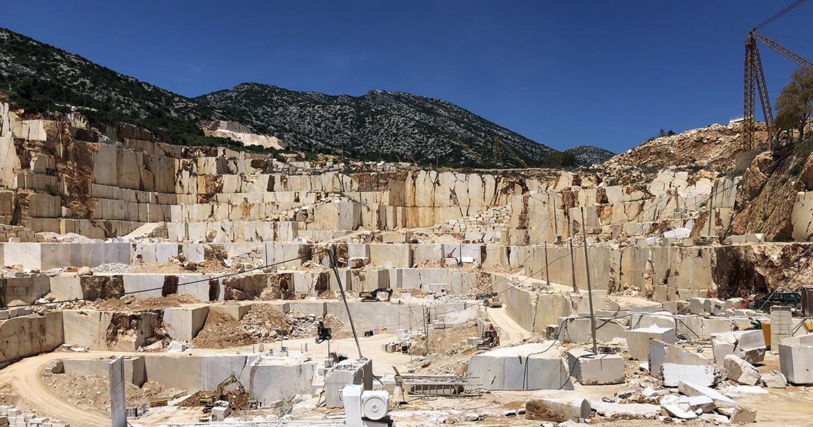 Le cave di marmo in Sardegna: un tesoro di ricchezze minerarie 